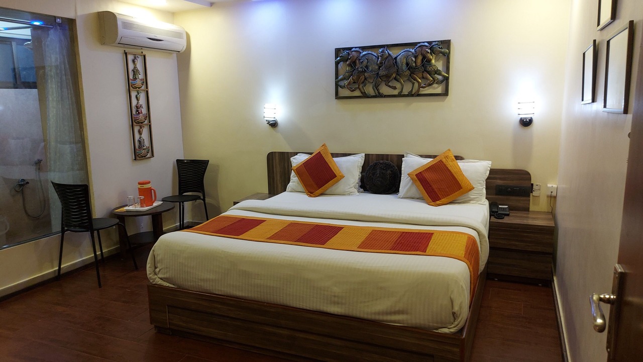 Photo of Bedroom in Mount Abu