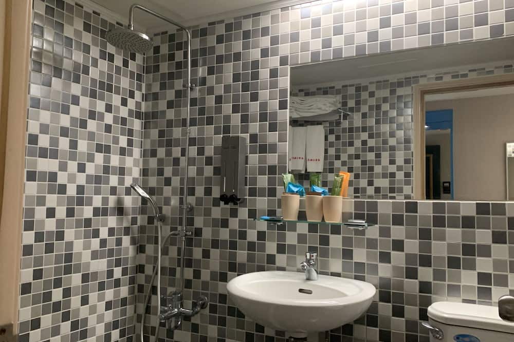 Photo of Bathroom in Ren'ai District