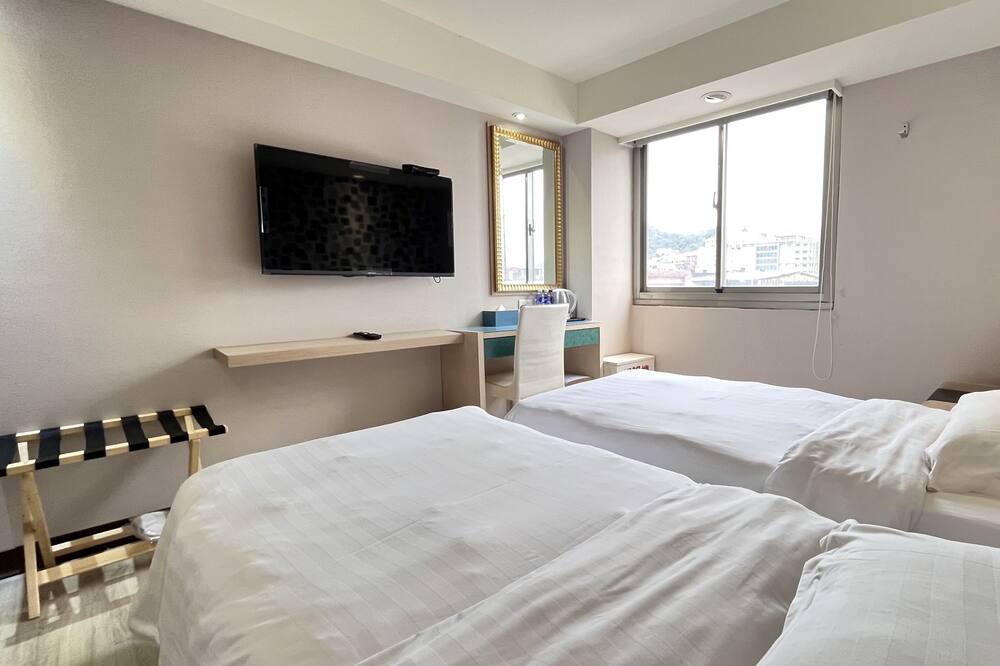 Photo of Bedroom in Ren'ai District