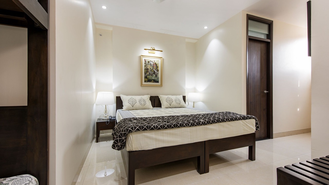 Photo of Bedroom in Pink City