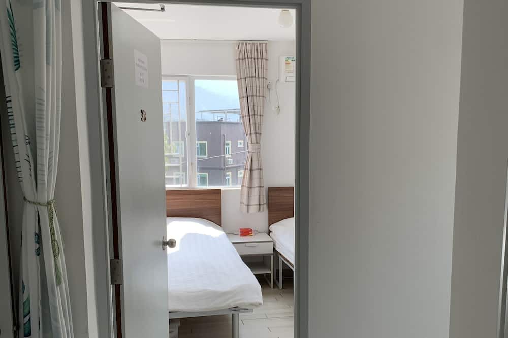 Photo of Bedroom in Islands District