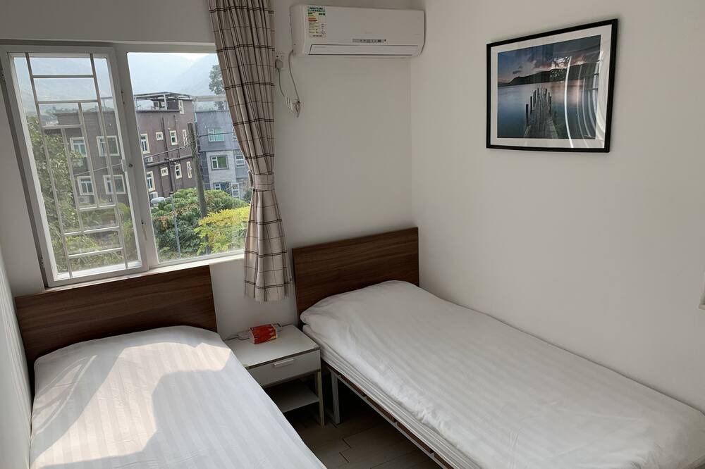 Photo of Bedroom in Islands District