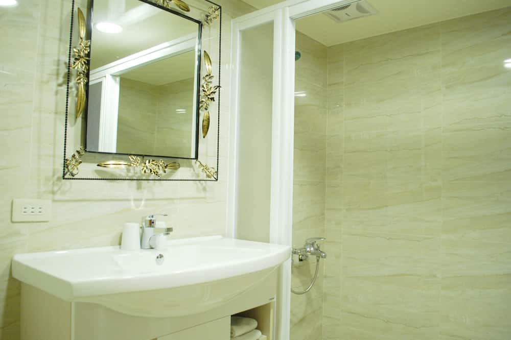 Photo of Bathroom in Taoyuan City Centre
