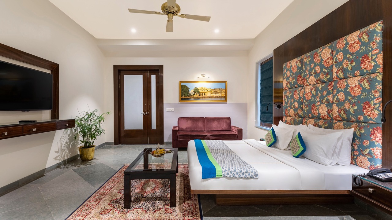 Photo of Bedroom in Lake Swaroop Sagar
