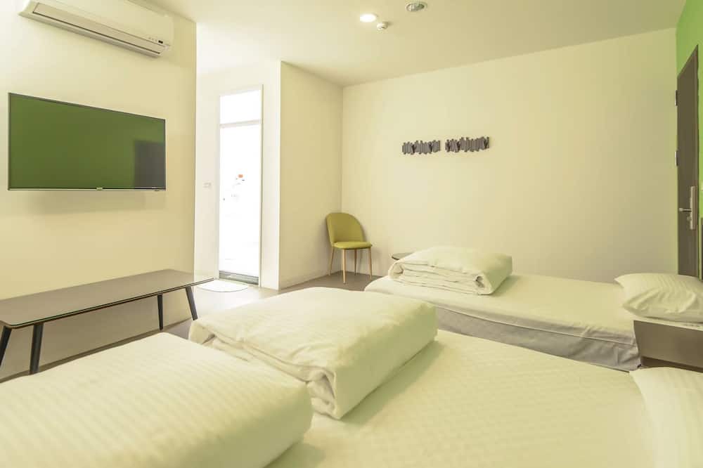 Photo of Bedroom in East District