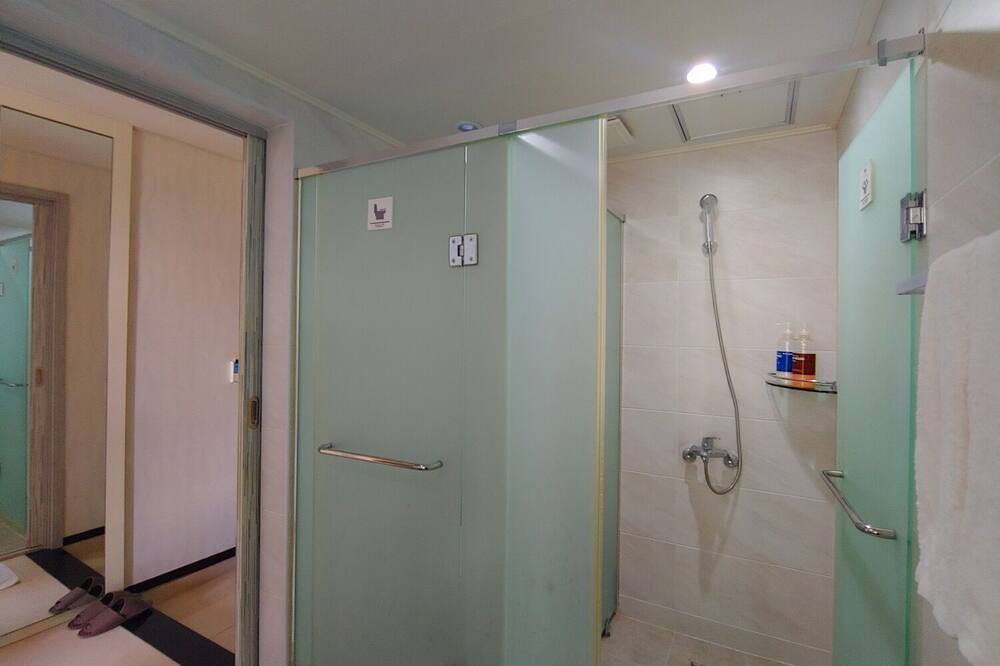 Photo of Bathroom in Gangjeong-dong