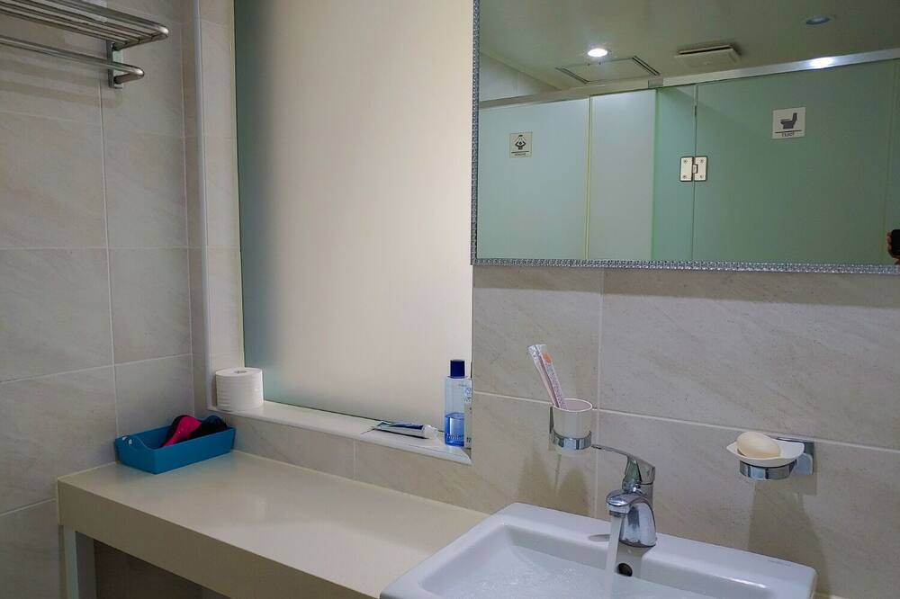 Photo of Bathroom in Gangjeong-dong