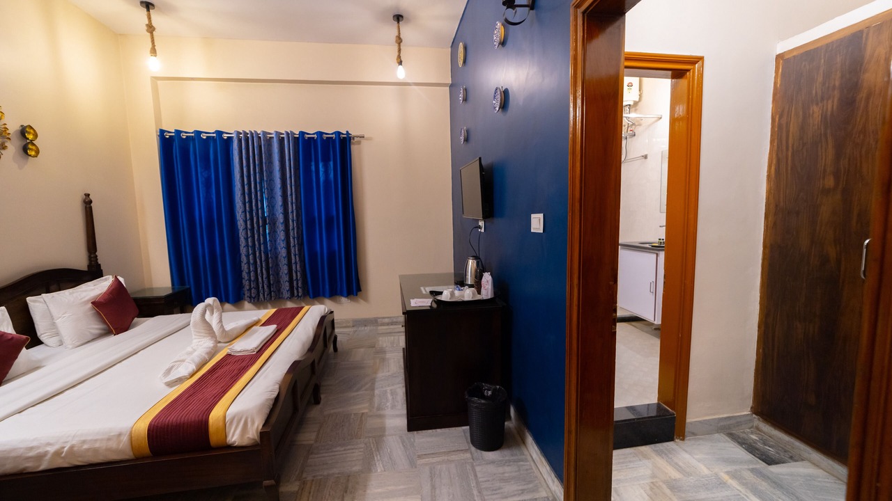 Photo of Bedroom in Lalkothi