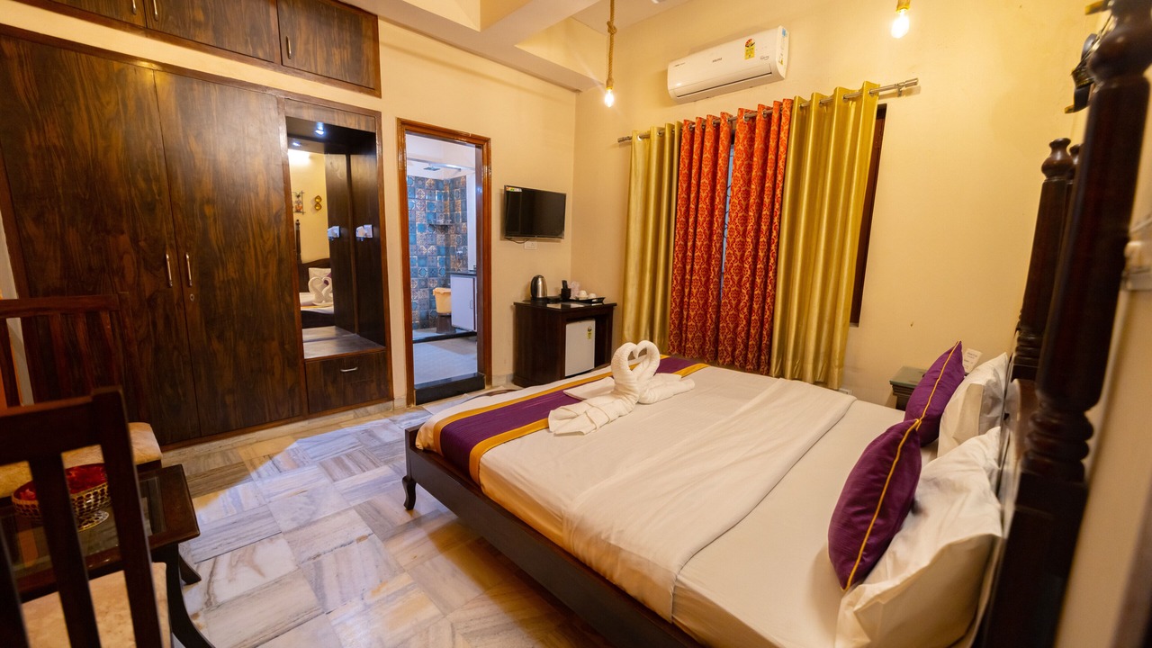Photo of Bedroom in Lalkothi