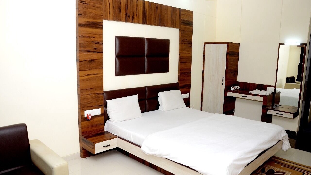 Photo of Bedroom in Mahesana