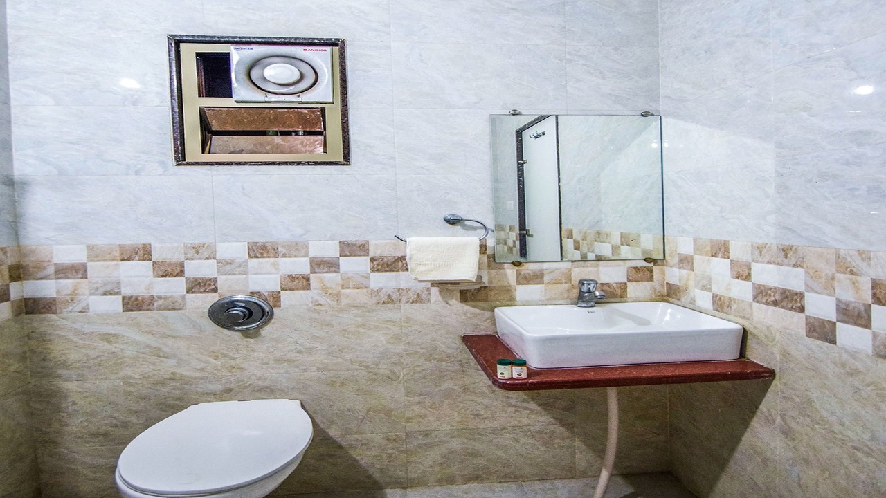Photo of Bathroom in Abu Road