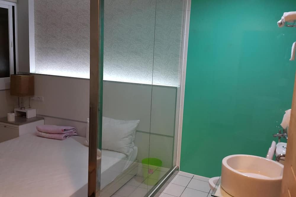 Photo of Bathroom in Shulin