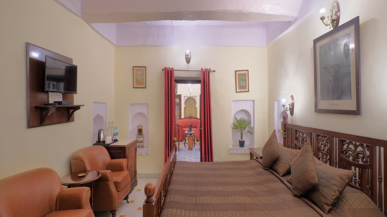 Photo of Bedroom in Dhariyawad