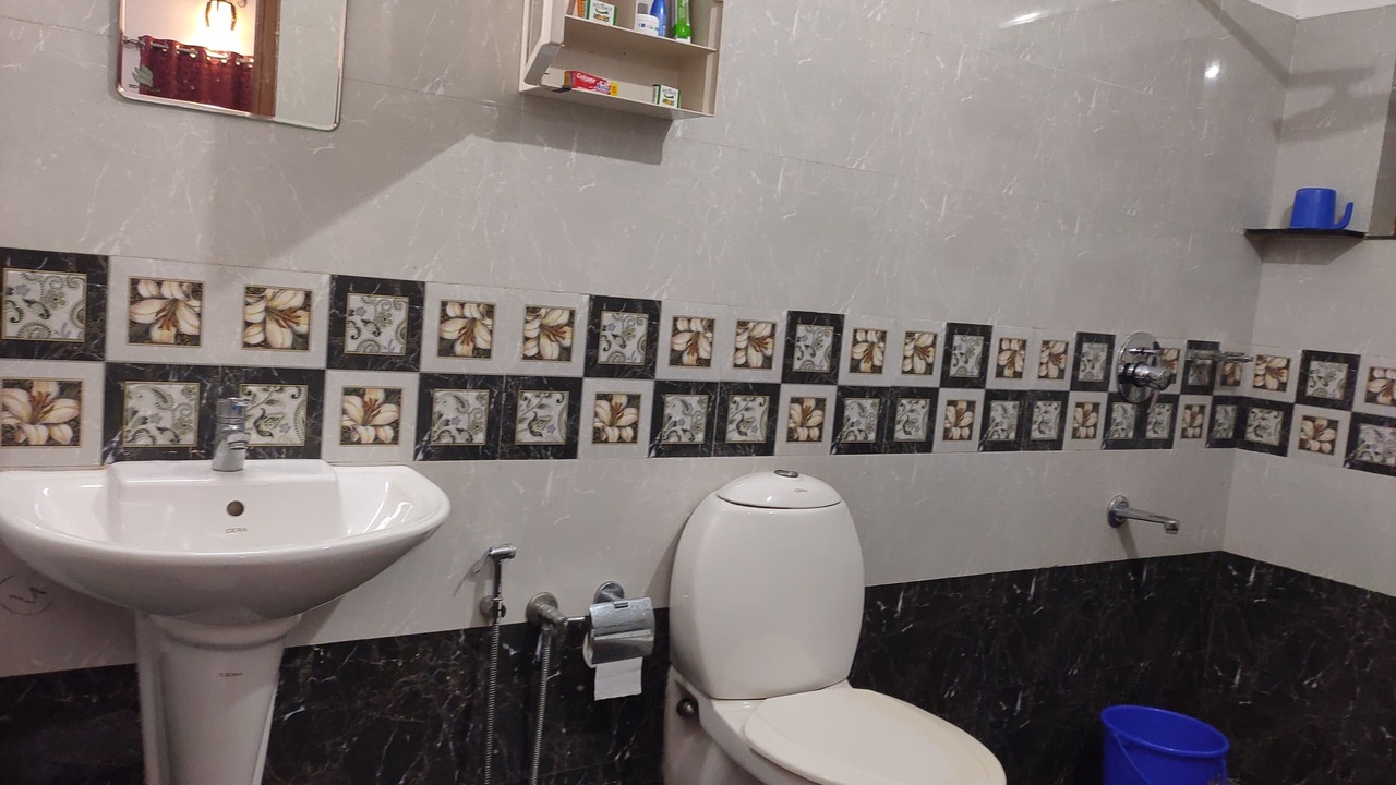 Photo of Bathroom in Arpookara