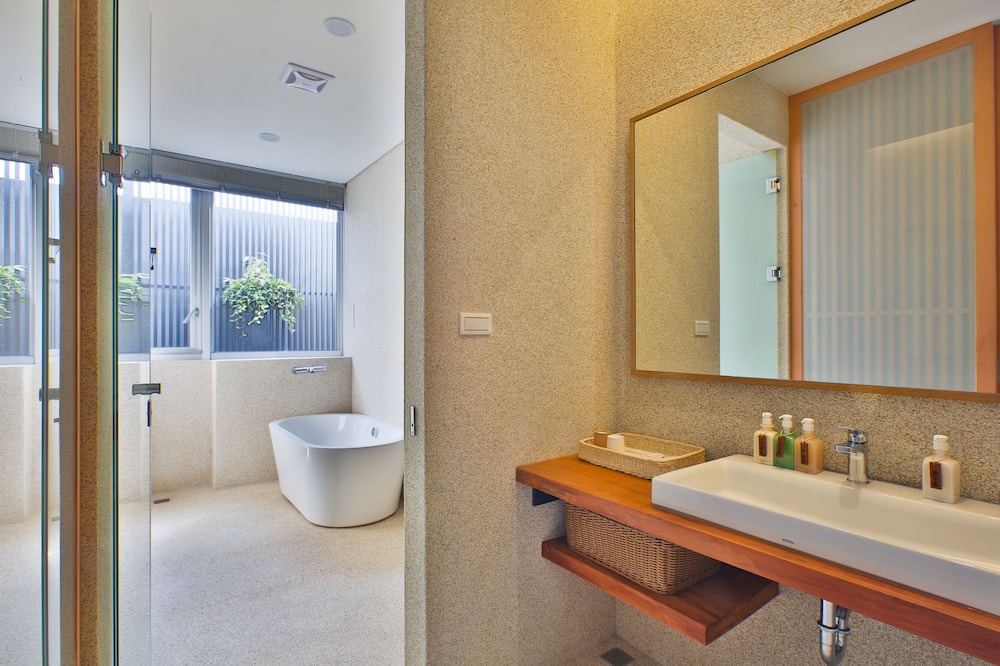 Photo of Bathroom in Anping