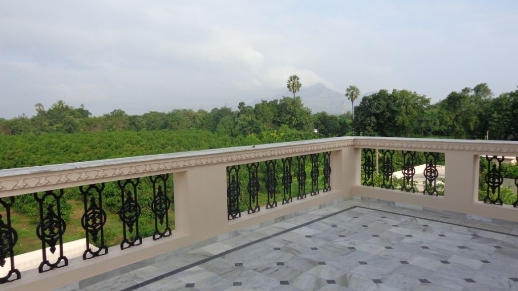 Photo of Patio Balcony in Khodiyar Pura