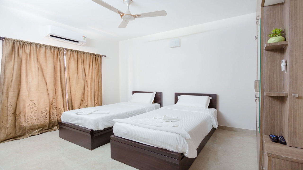 Photo of Bedroom in Mylapore Tiruvallikk