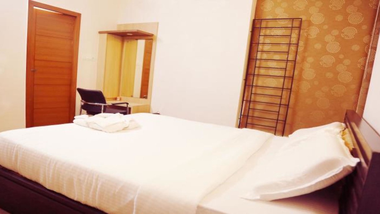 Photo of Bedroom in Mylapore Tiruvallikk