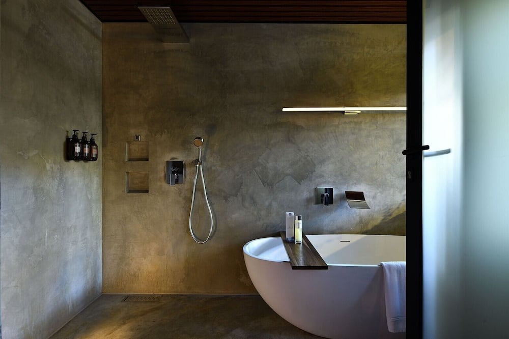 Photo of Bathroom in North District