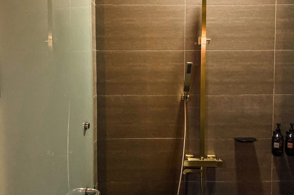 Photo of Bathroom in North District