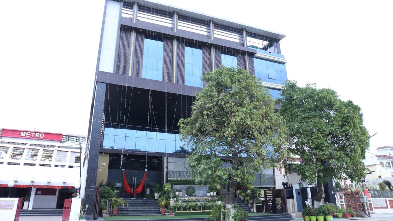 Photo of Outdoor in Alambagh
