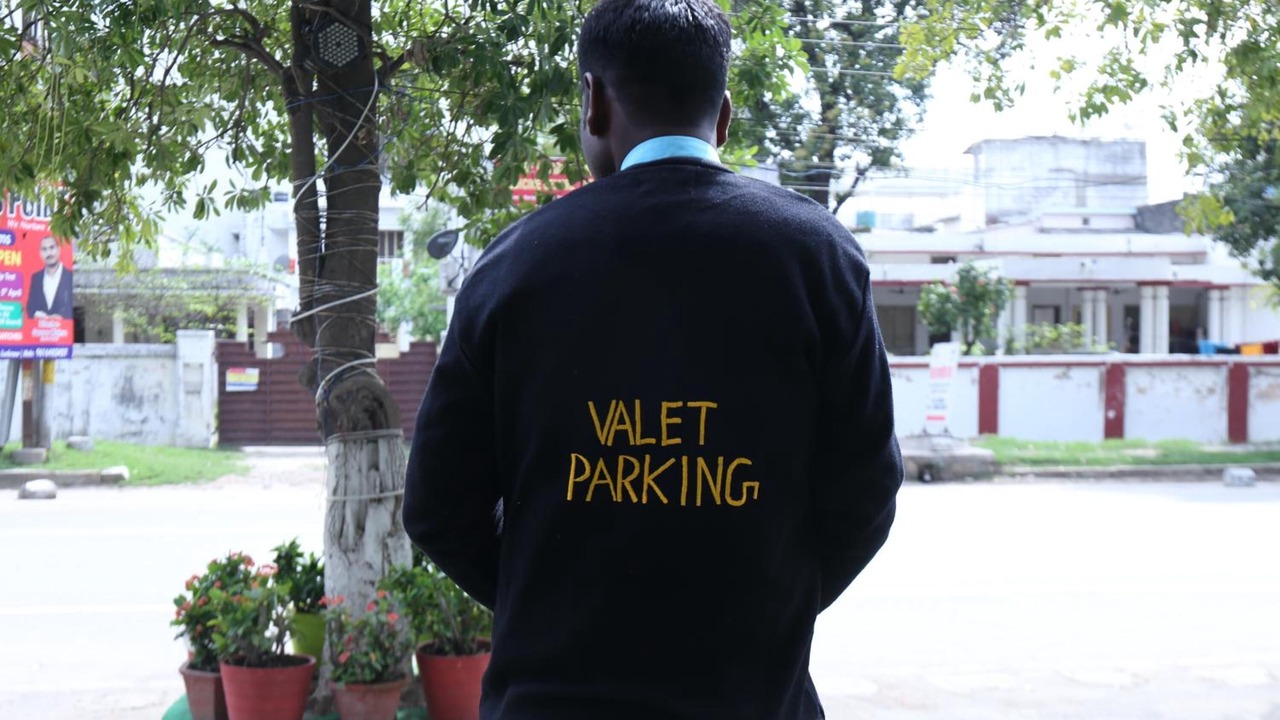 Photo of Outdoor in Alambagh