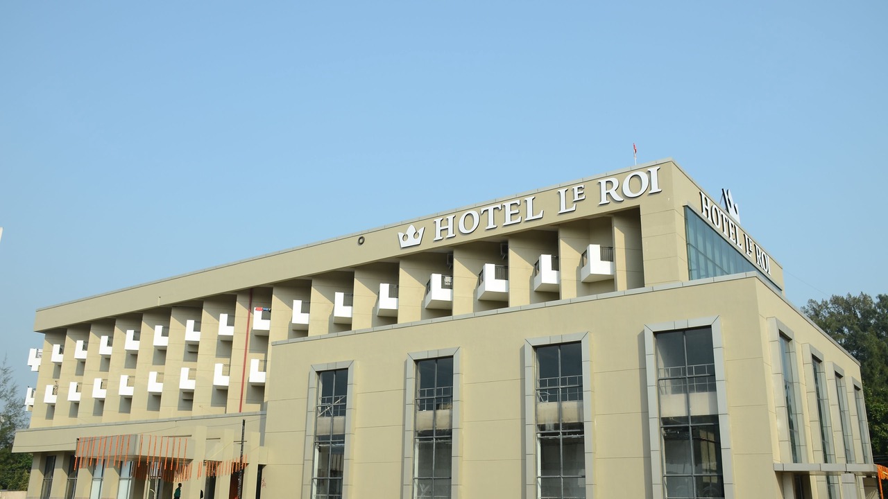 Photo of Buildings in New Digha