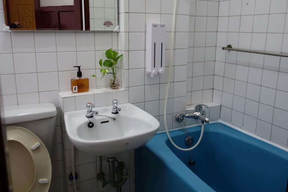 Photo of Bathroom in East District