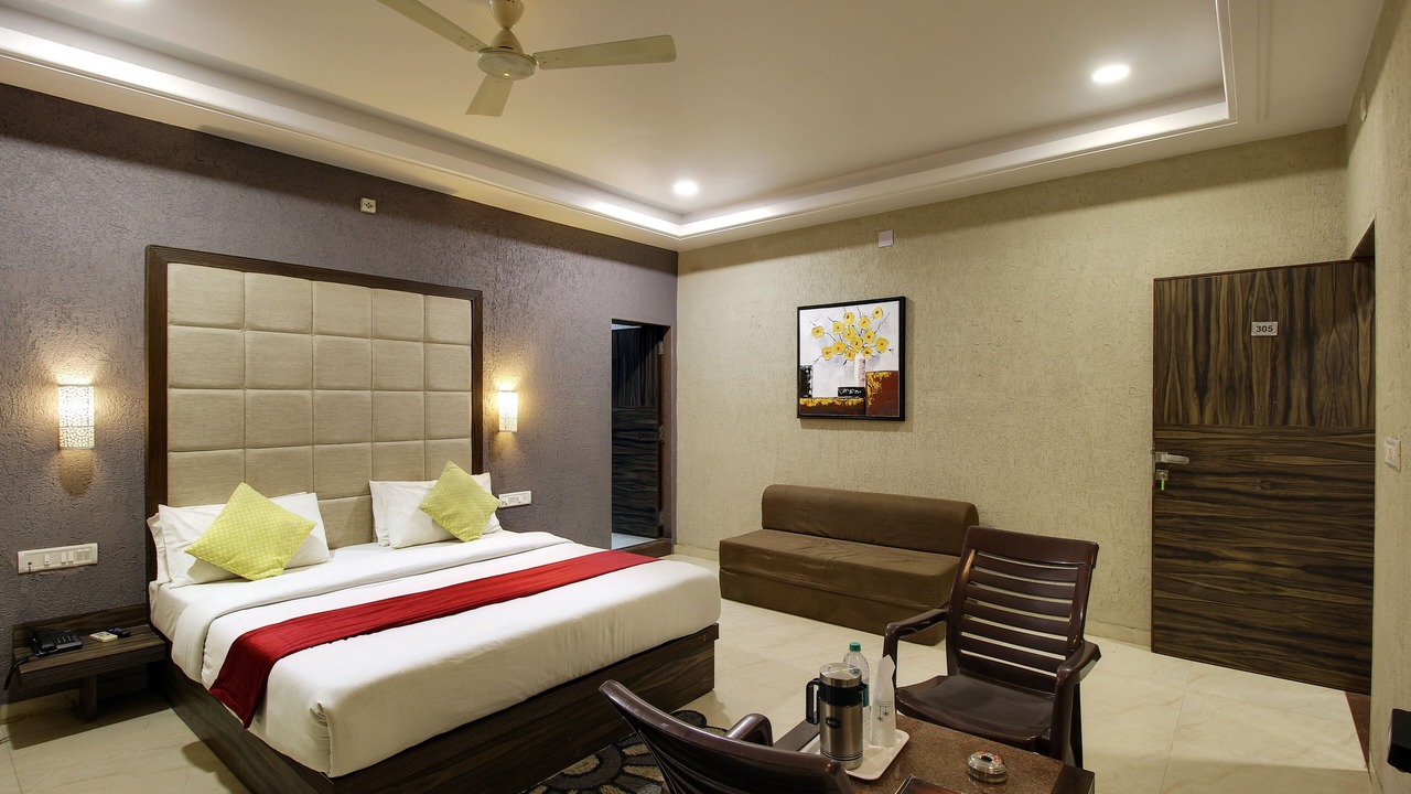 Photo of Bedroom in Achal Gadh