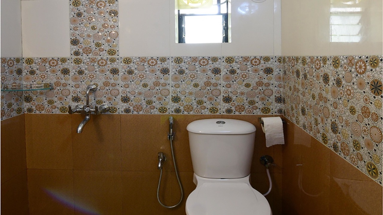 Photo of Bathroom in Sernabatim