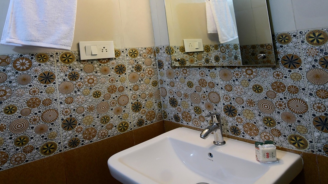 Photo of Bathroom in Sernabatim