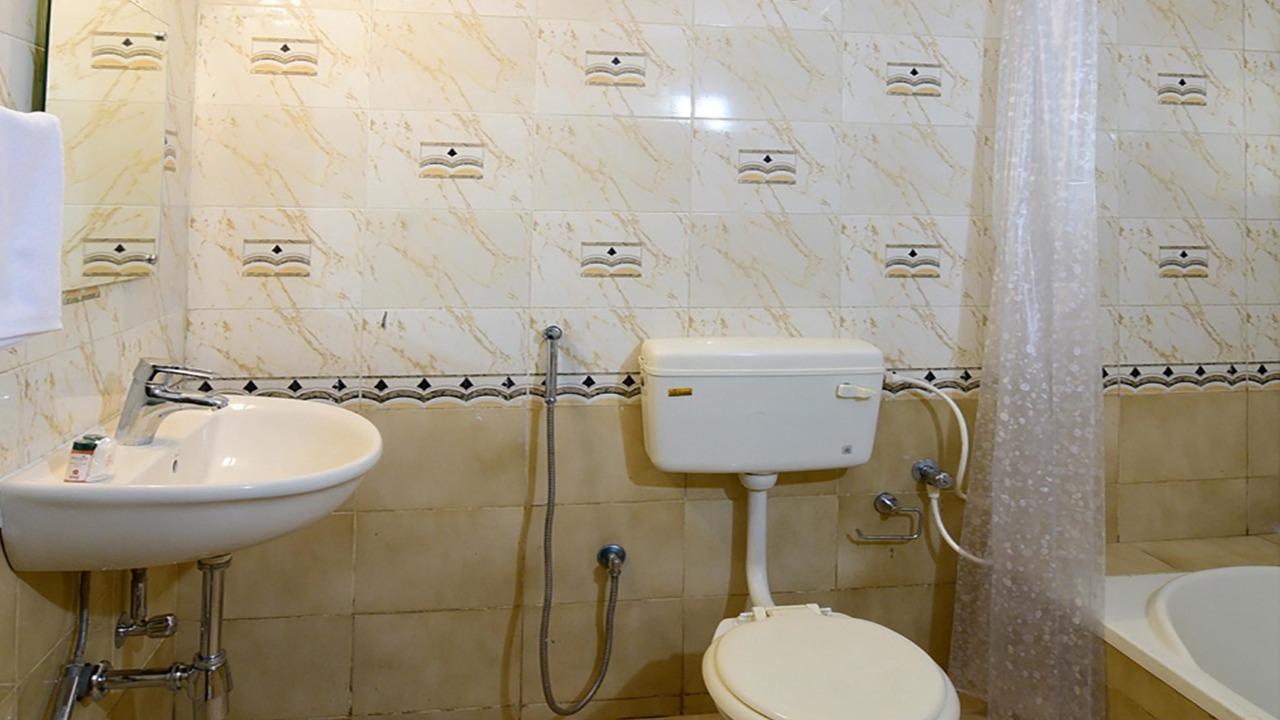 Photo of Bathroom in Sernabatim