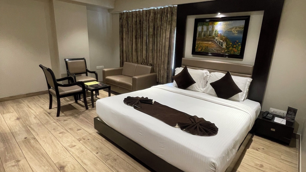 Photo of Bedroom in Bhavnagar