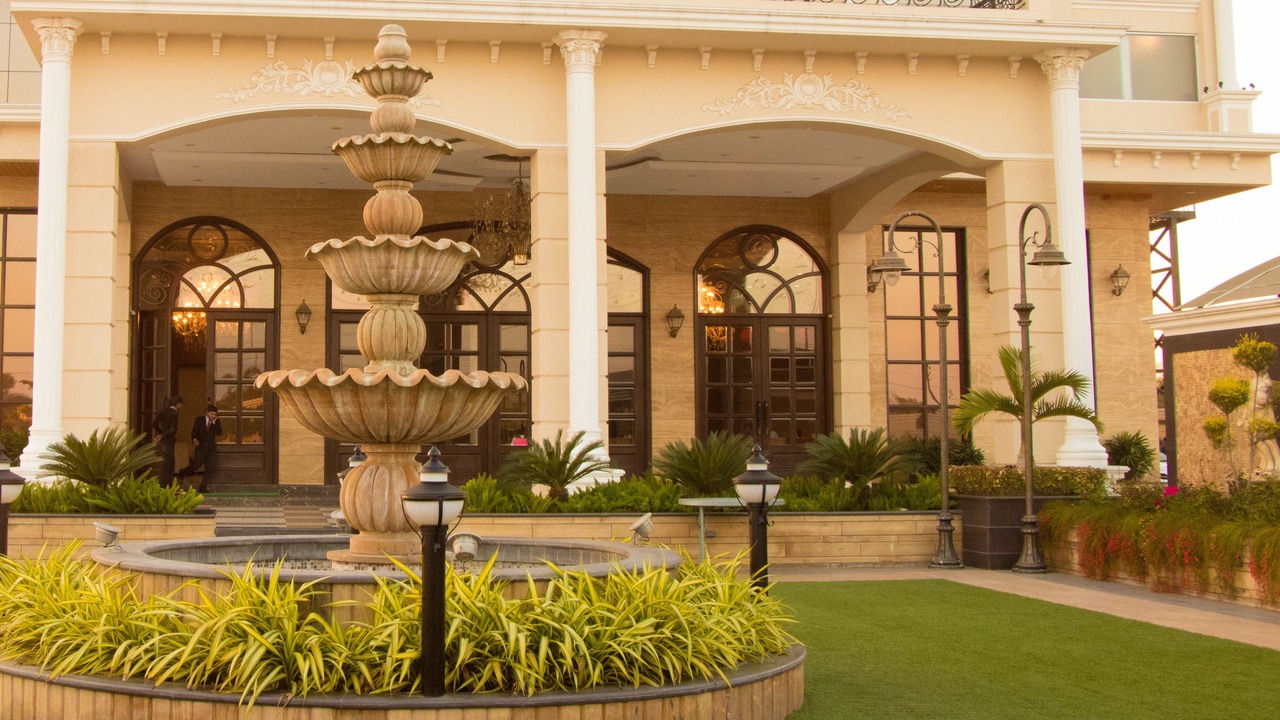 Photo of Outdoor in Sanwer