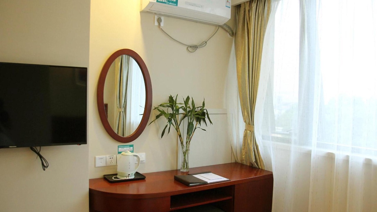 Photo of Bedroom in Huanggang