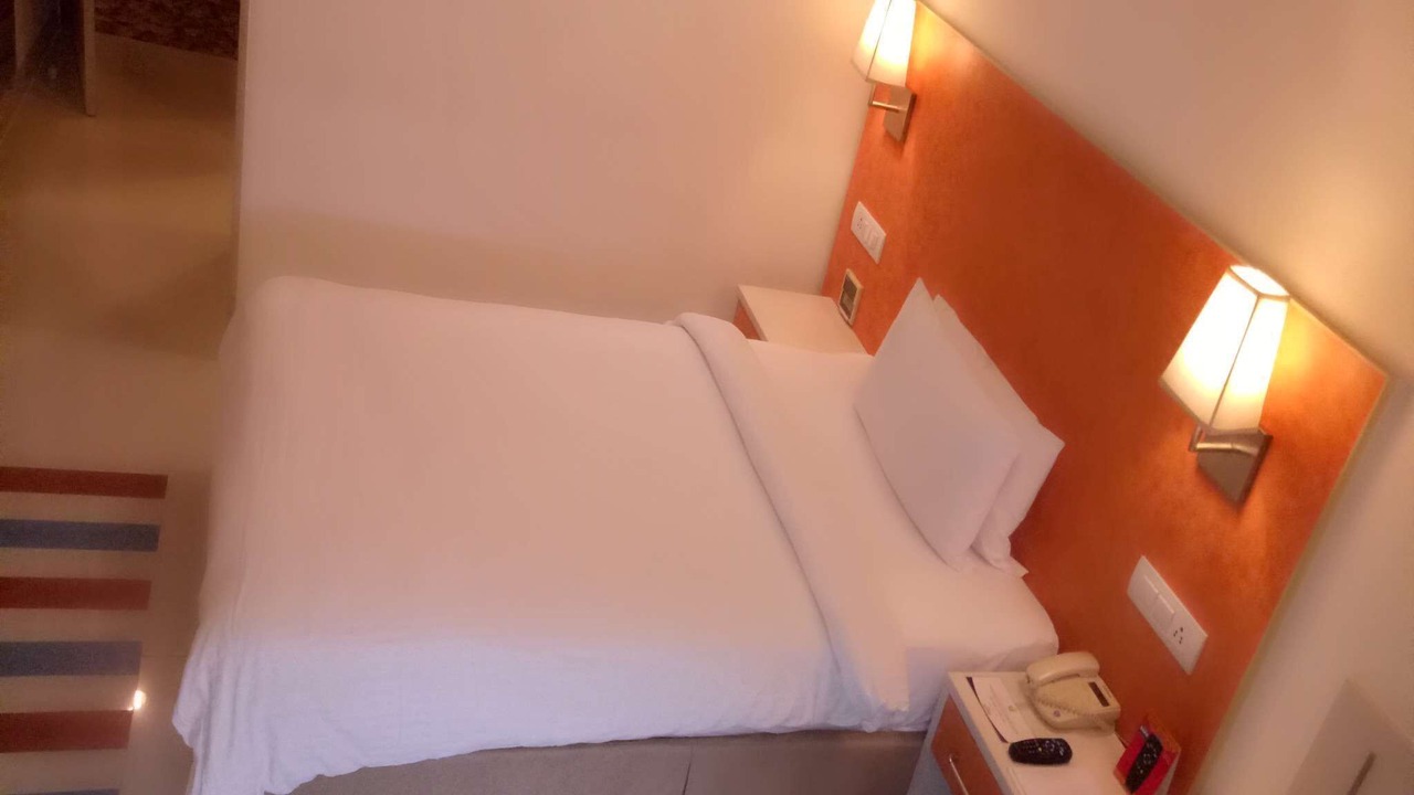 Photo of Bedroom in Ameerpet