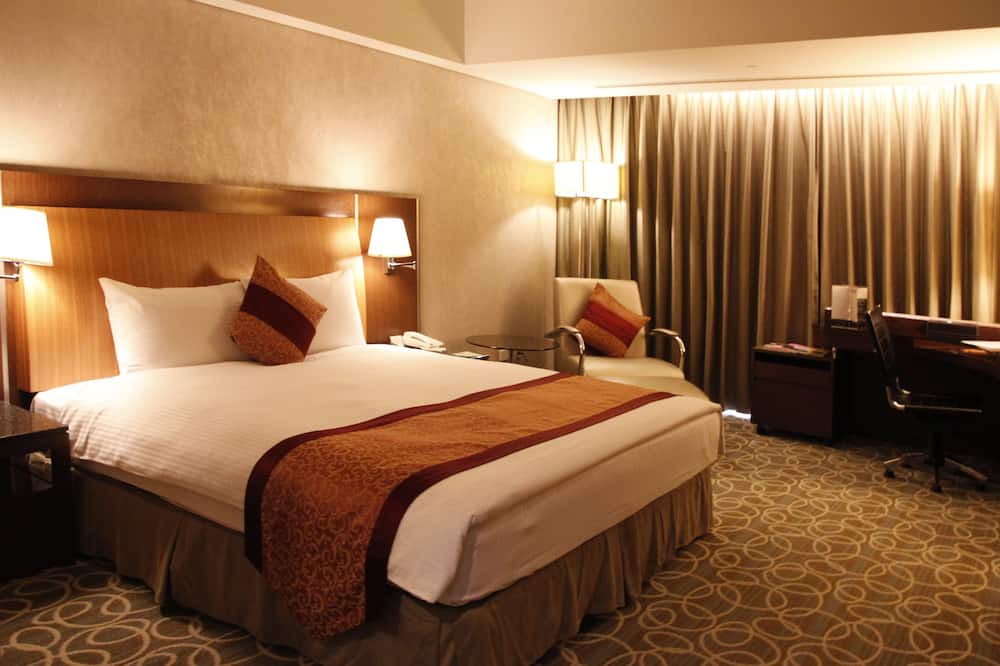 Photo of Bedroom in East District