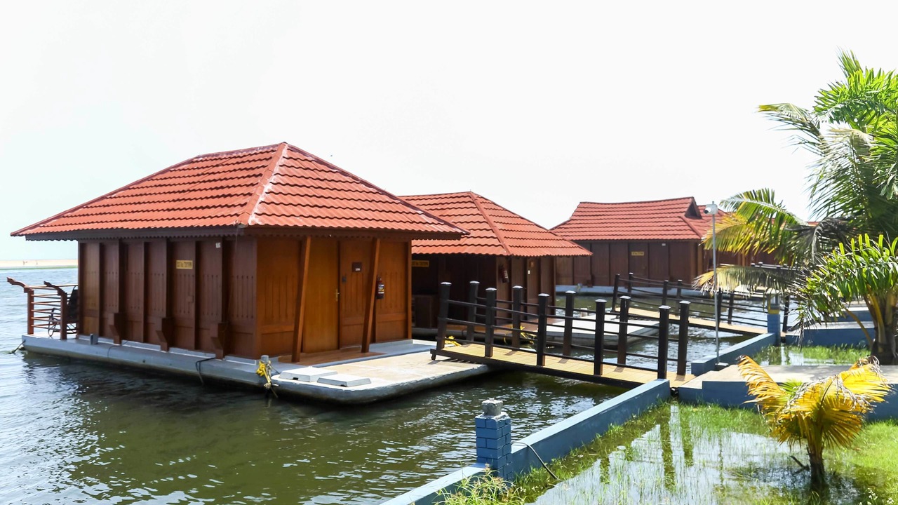 Photo of Bedroom in Poovar