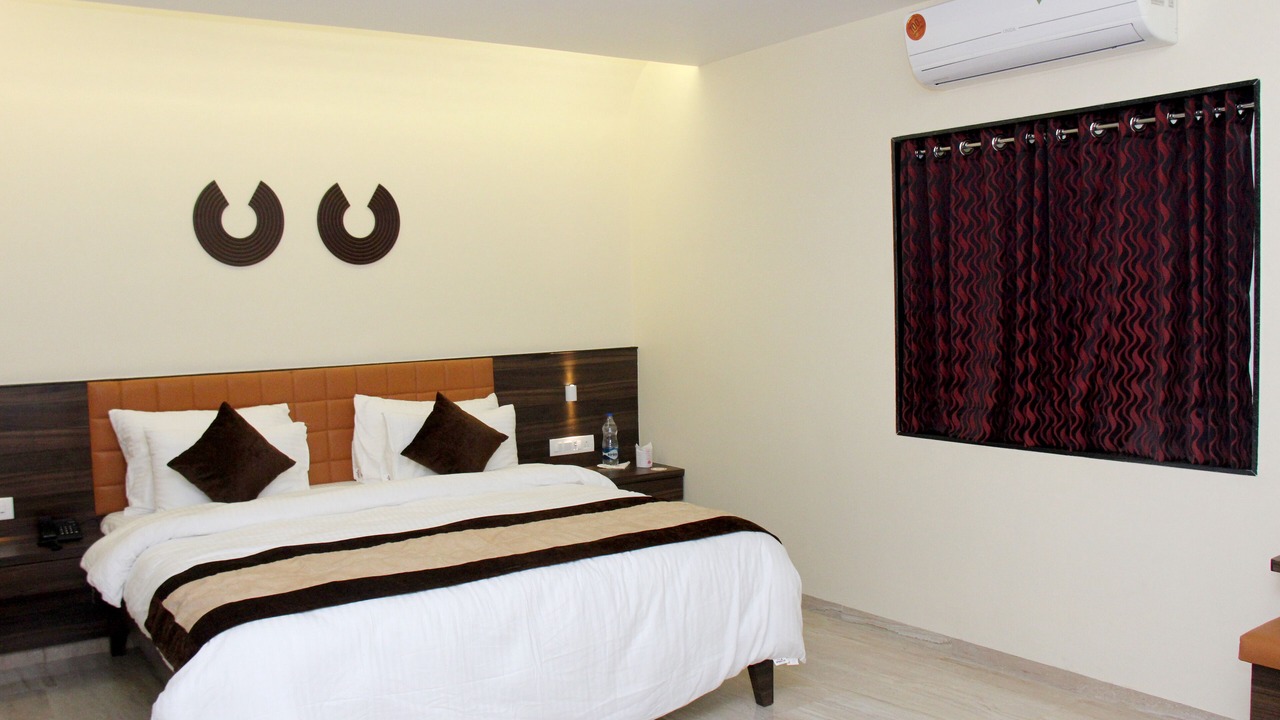 Photo of Bedroom in Navsari