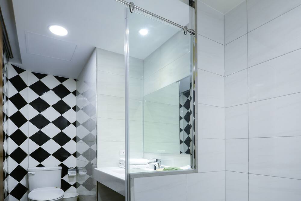 Photo of Bathroom in Big Beach