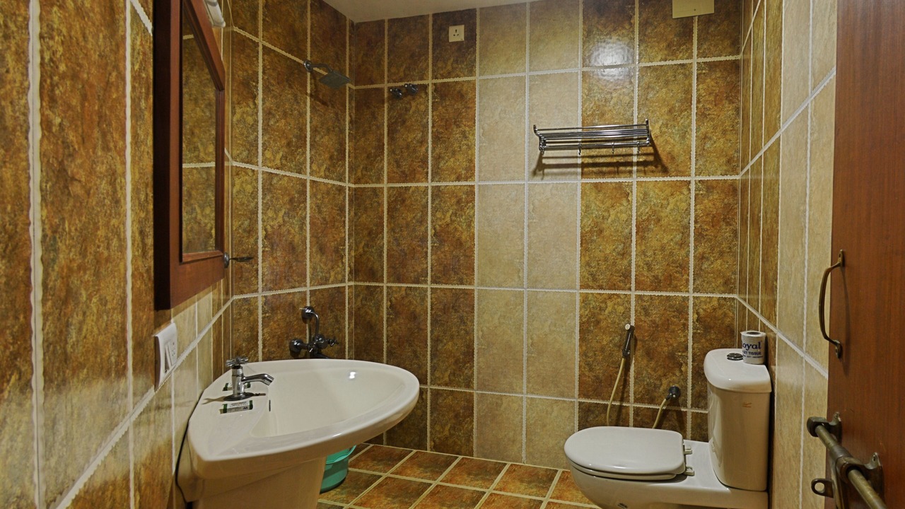 Photo of Bathroom in Mahabalipuram Beach