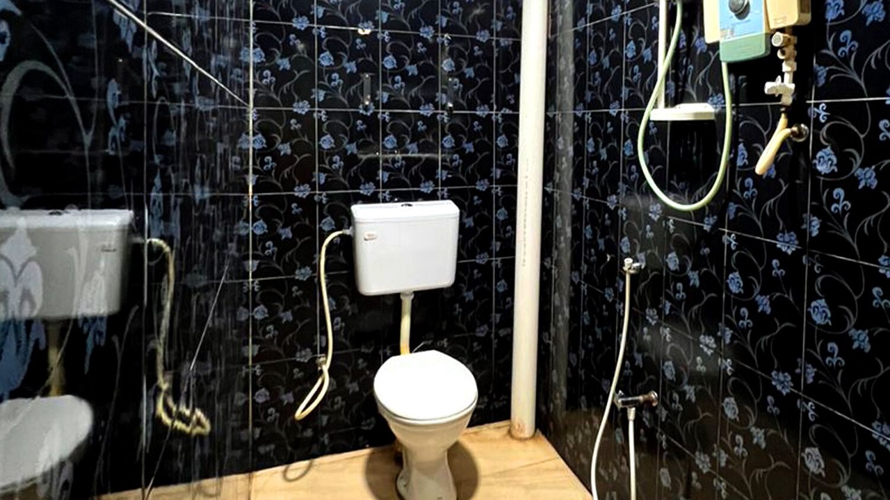 Photo of Bathroom in Sungai Buloh