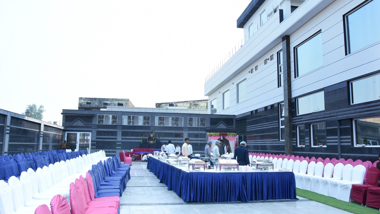 Photo of Outdoor in Azamgarh