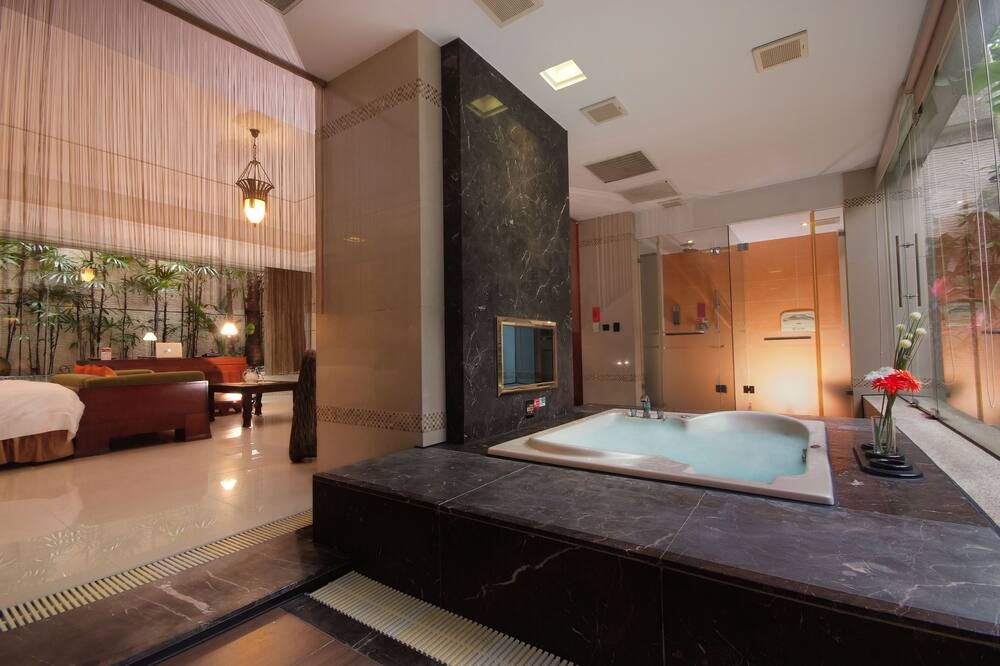 Photo of Bathroom in Tucheng