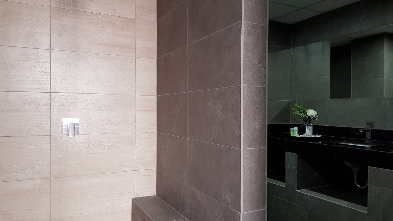 Photo of Bathroom in Pekeliling