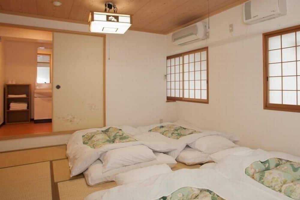 Photo of Bedroom in Takaishi