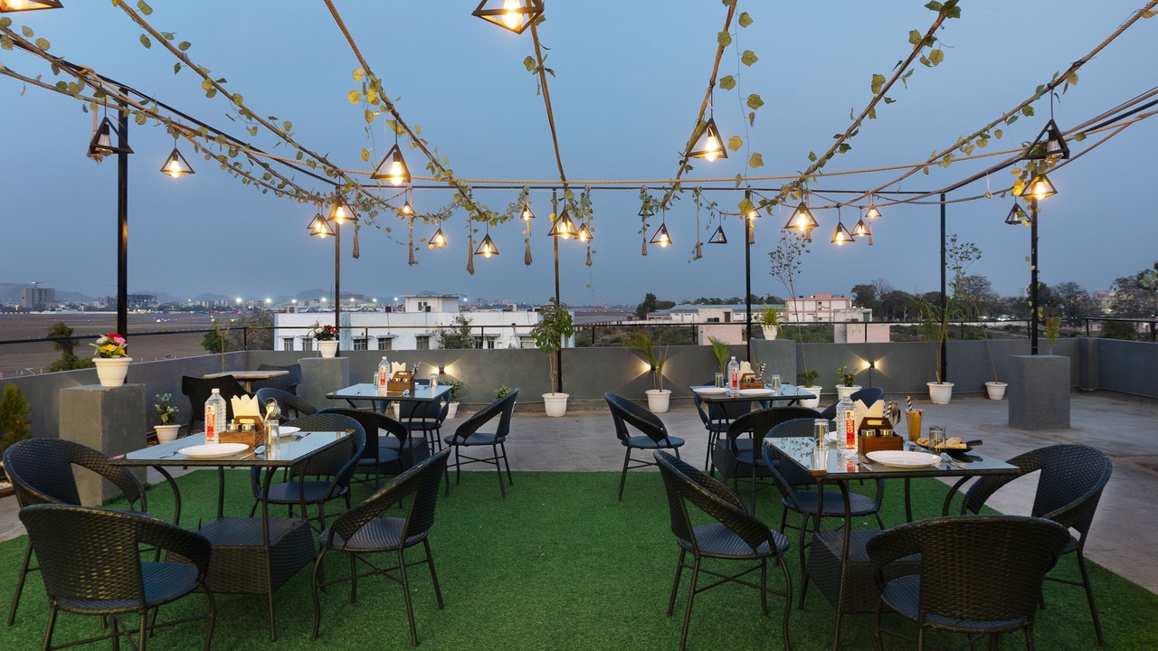 Photo of Outdoor in Tonk Road