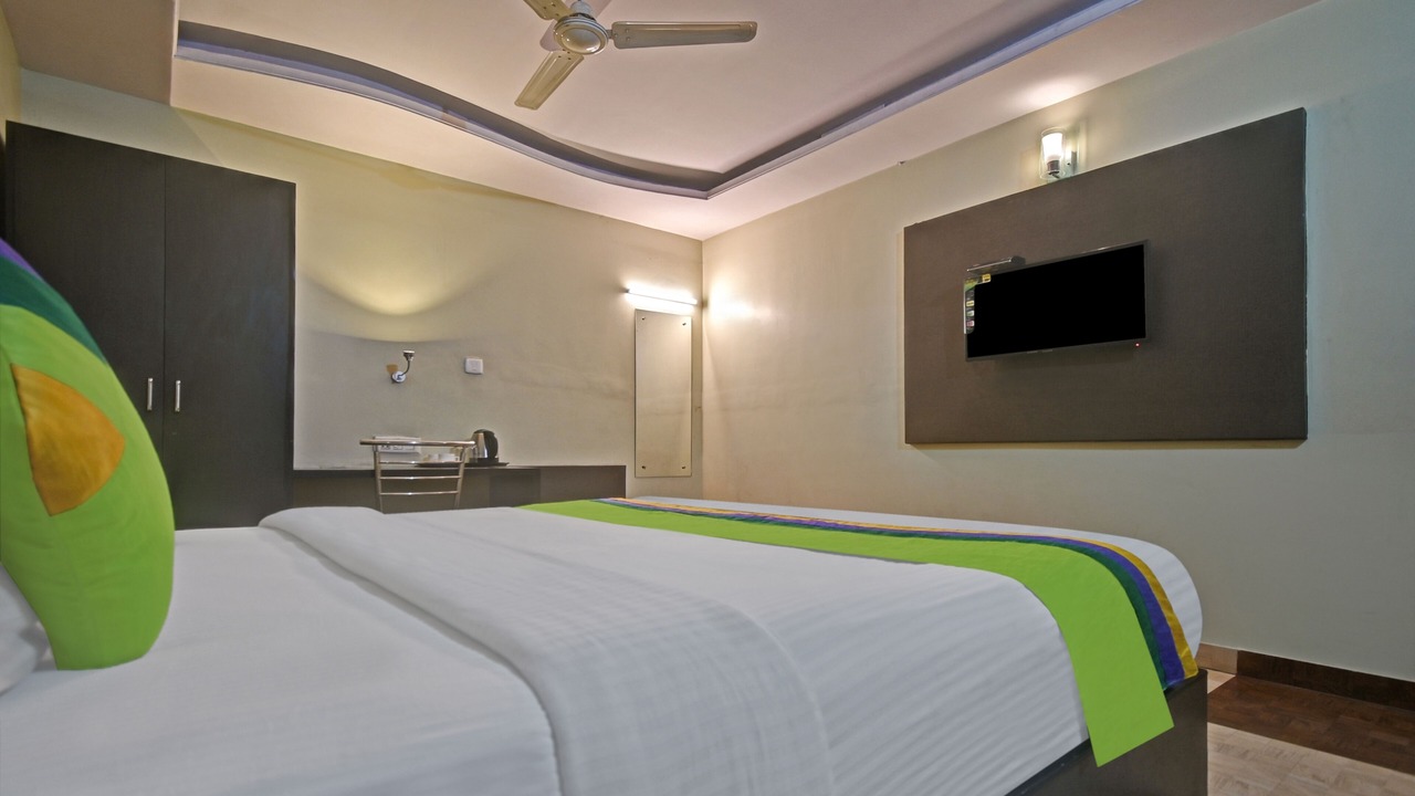 Photo of Bedroom in Tonk Road