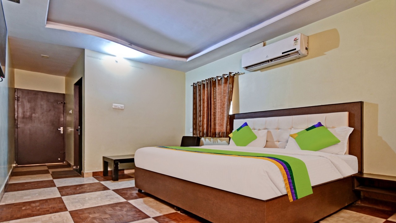 Photo of Bedroom in Tonk Road