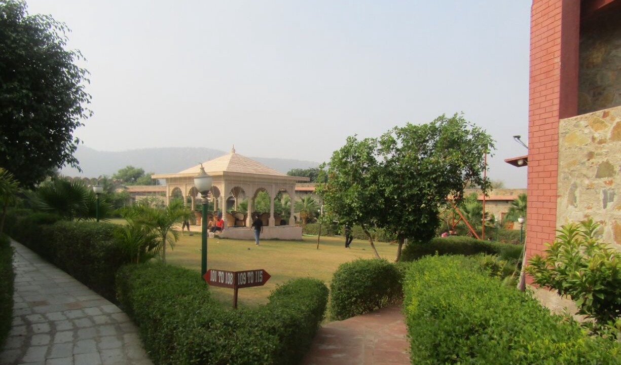 Photo of Outdoor in Talab
